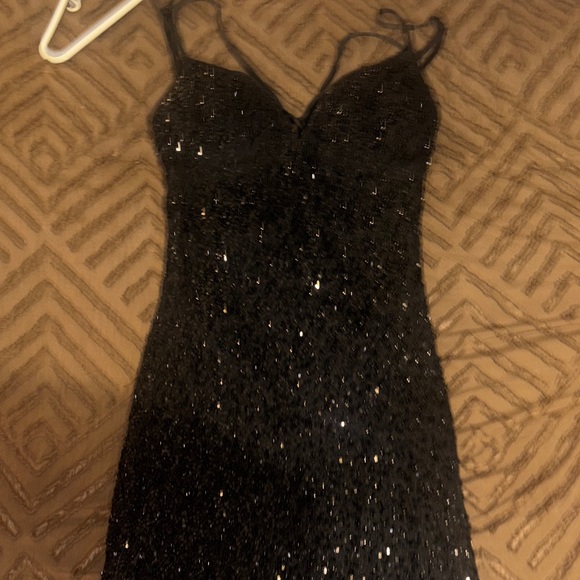 Windsor Black Sequin Mini Dress - Picture 1 of 4